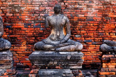 Wat Chaiwatthanaram, Ayutthaya, Tayland 'da Kırık Buda