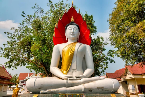 Buddha Statue Wat Mani Chonlakhan Lopburi Thailand — стоковое фото