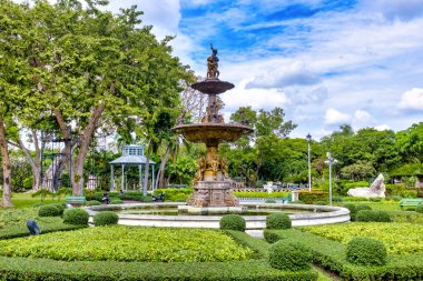 Saranrom Park 'taki çeşme, Bangkok, Tayland