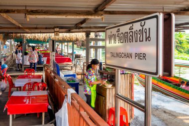 Talin Chan yüzen market, Bangkok, Tayland, 