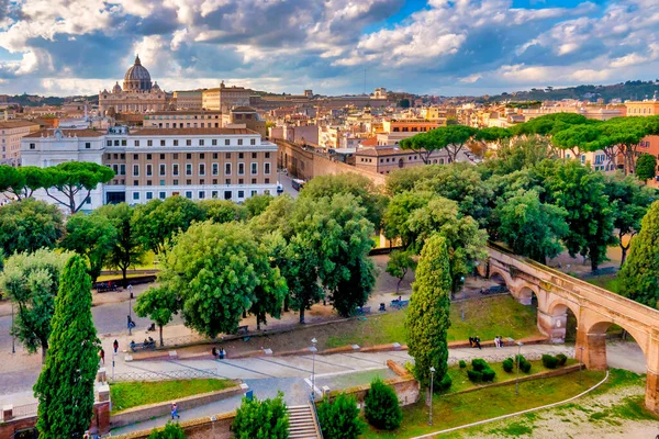 Parco Adriano Pfutto Borgo Elighted Passage Connected Vatican City Castel — стоковое фото