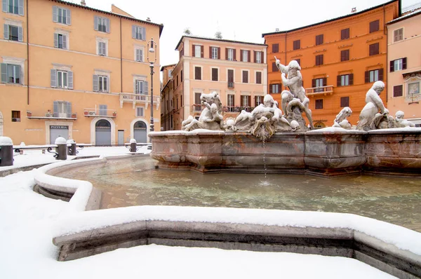 Vista Coberta Neve Fontana Del Nettuno Roma — Fotografia de Stock