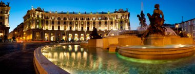 Roma 'daki Piazza della' nın panoramik manzarası 