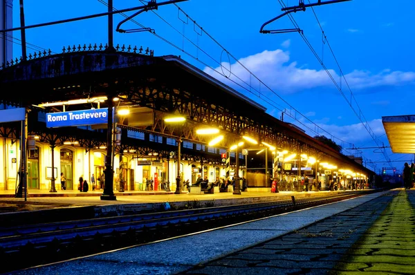 Stazione Roma Trastevere Rzym Włochy — Zdjęcie stockowe