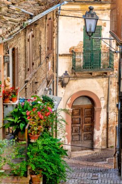 İtalya, Penne 'de küçük bir sokak