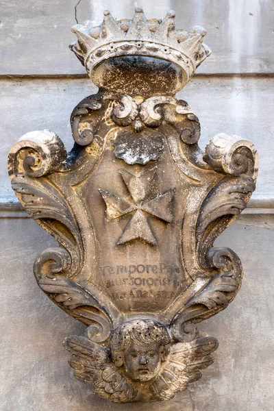 Coat Arms Order Knights Hospitaller Monastery San Giovanni Battista Penne — Fotografia de Stock