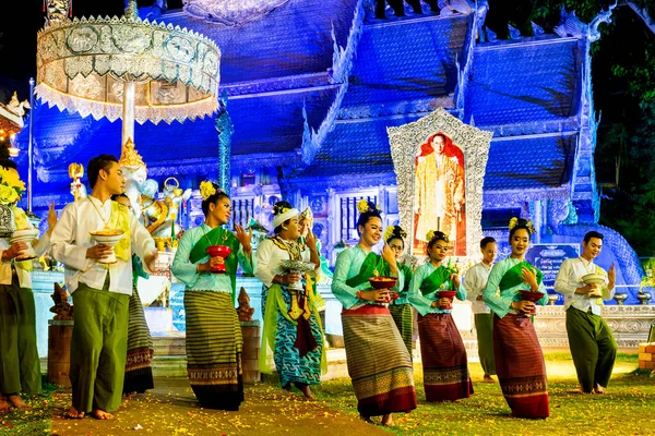 Dancers Traditional Lanna Garb Perform Chiang Mai Unplugged Festival Inauguration — Stock fotografie