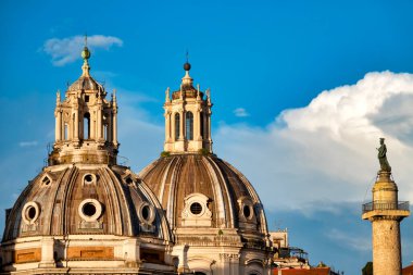 S. Maria di Loreto ve SS 'in ikiz kubbeleri. Nome di Maria, Roma İtalya