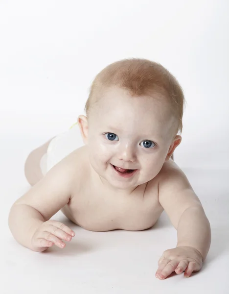 Babyboy en blanco fondo del estudio — Foto de Stock