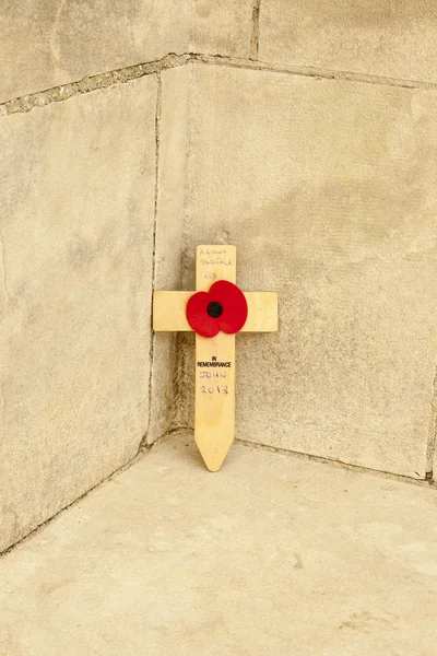Tyne cuna cementerio amapola Flanders campos Primera Guerra Mundial —  Fotos de Stock