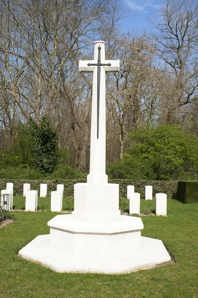 Хрест Жертвопринесення світової війни 1 кладовище — стокове фото