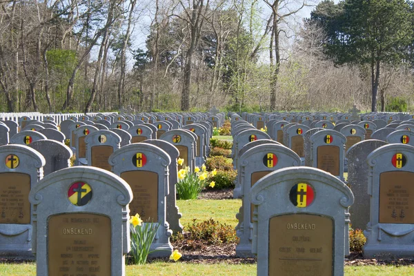 Belgique guerre mondiale un cimetière dans la Depanne — Photo