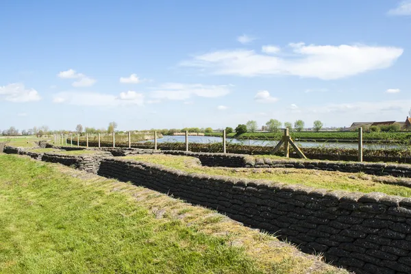 Duitse loopgraaf eerste Wereldoorlog Westhoek — Stockfoto