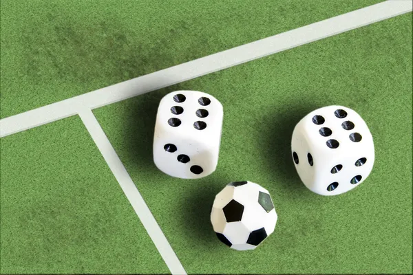 Gambling with dice and football win money — Stock Photo, Image