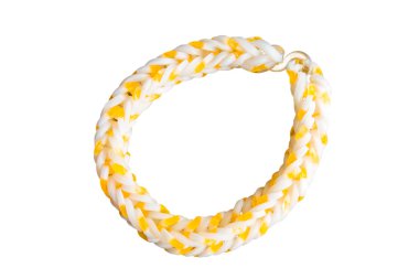 Gökkuşağı tezgah üzerinde lastik bantlar ile renkli kreasyonlar