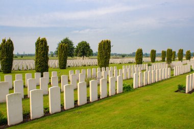 Bedford House Mezarlığı 1. Dünya Savaşı Ypres Flander Belçika