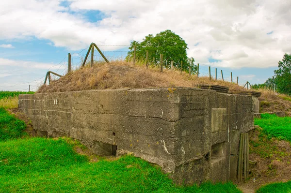 Bunker tedesco della prima guerra mondiale Belgio Fiandre campi — Foto Stock