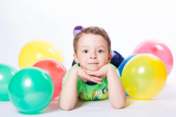 Boy renkli balonlar ile — Stok fotoğraf