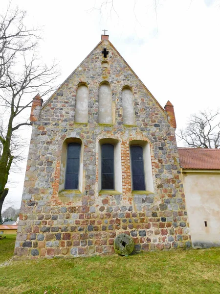 Vroeg Gotische Kerkgebouw Uit 13E Eeuw — Stockfoto