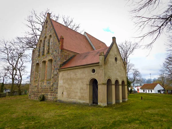 Vroeg Gotische Kerkgebouw Uit 13E Eeuw — Stockfoto