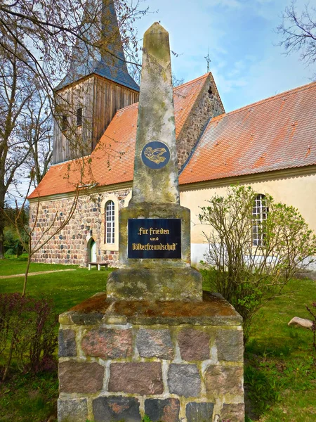 Memorial Front Michaelskirche Inscription Peace Friendship Peoples —  Fotos de Stock