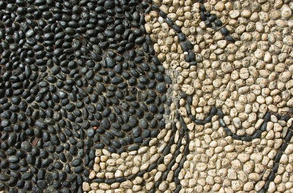 arka plan olarak siyah ve bej taş