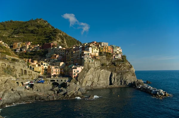 Manarola balıkçı köyünde cinque terre, İtalya