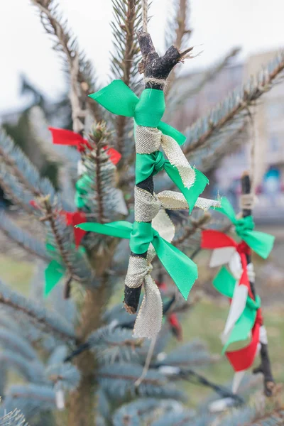 Handmade Stick Ribbon Decoration Christmas Tree Outdoor Diy Creative Ideas — Stock Photo, Image