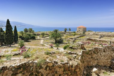 byblos sit alanı içinde eski Lübnan ev