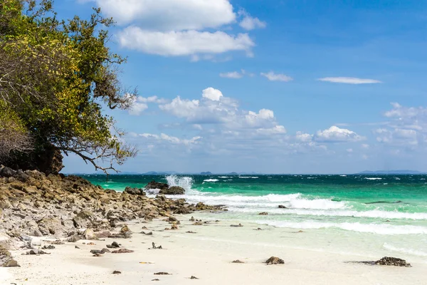 Tropischer Strand in Thailand — Stockfoto