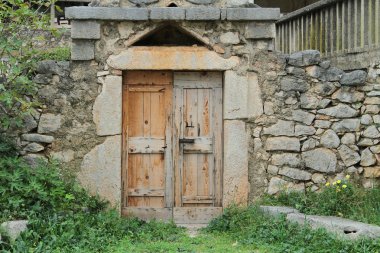 eski kapı