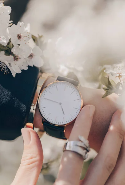 Stylish White Watch Woman Hand — Stock Photo, Image