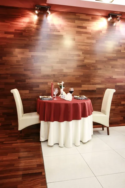 Cenário de mesa fina no restaurante gourmet — Fotografia de Stock