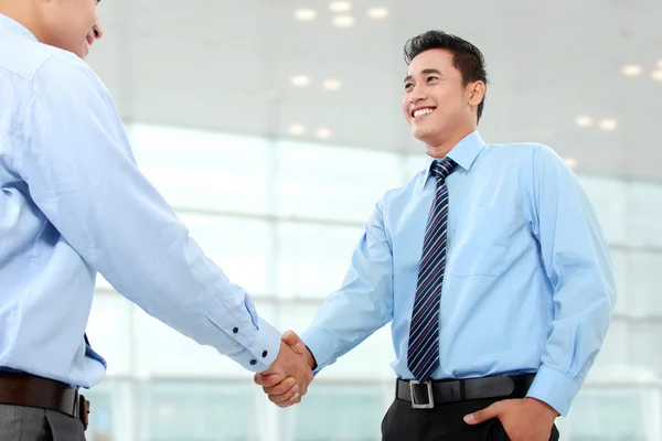 Business man shaking hands — Stock Photo, Image