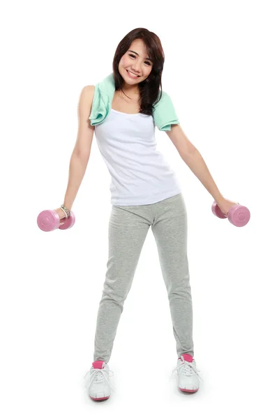 Kvinna tränar med free-weights — Stockfoto