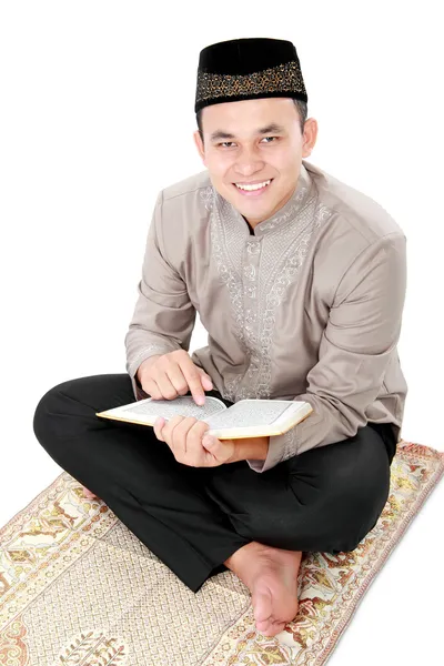 Man muslim doing prayer — Stock Photo, Image