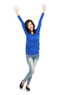 atrakcyjna młoda kobieta szczęśliwa podniósł rękę