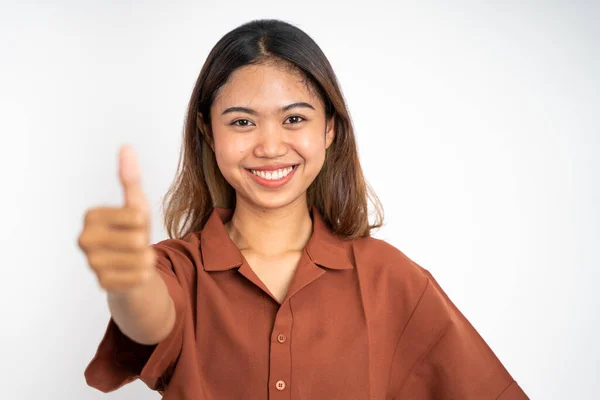 Woman stand with thumbs up on isolated background —  Fotos de Stock