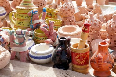 Seramik nesneleri ve Hediyelik eşya