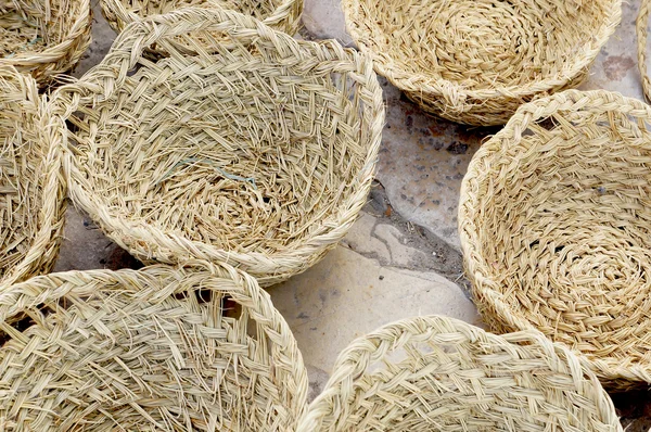 Handmade straw baskets — Stock Photo, Image