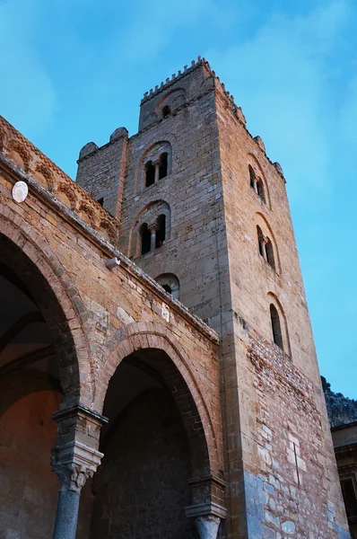 Fassade der Kathedrale von Cefalu 'in Sizilien — Stockfoto