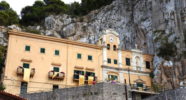 Saint rosalia helgedomen i palermo på Sicilien — Stockfoto