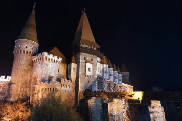 Corvin Burg von Hunedoara in Rumänien — Stockfoto