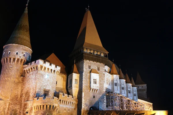 Corvin Burg von Hunedoara in Rumänien — Stockfoto