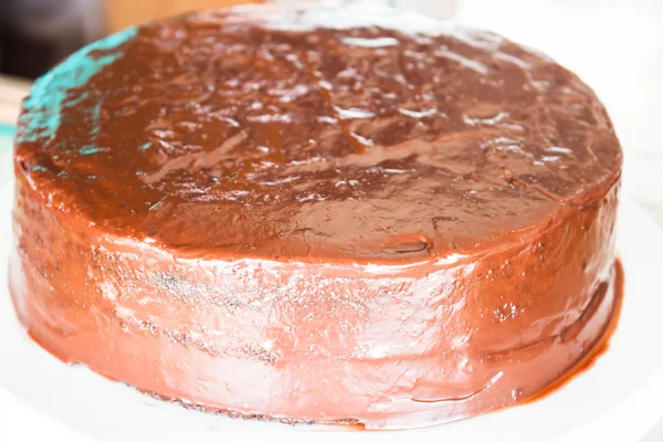 Φρεσκοψημένα κέικ σιφόν σοκολάτα γάλακτος — Φωτογραφία Αρχείου