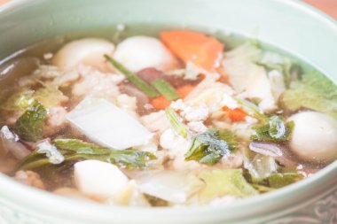 yumurta tofu, kıyılmış domuz eti ve sebze çorbası temizleyin