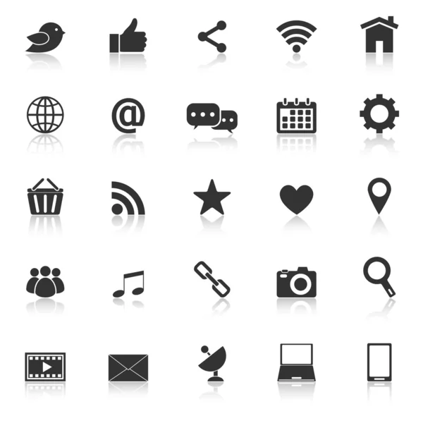 Social-Media-Symbole mit weißem Hintergrund — Stockvektor