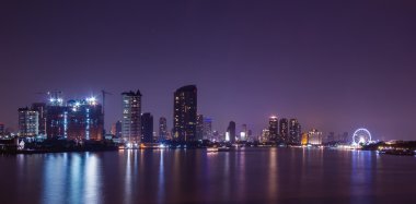 Chao phraya Nehri manzarası, gece