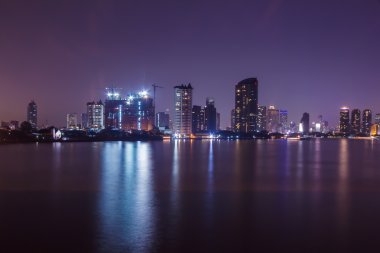 Chao phraya Nehri manzarası, gece
