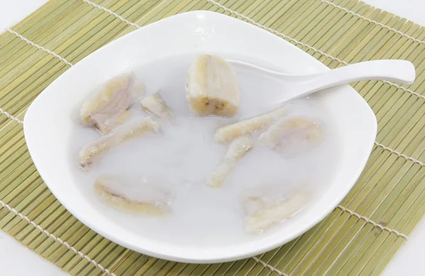 Thai-Dessert, Bananen in Kokosmilch — Stockfoto